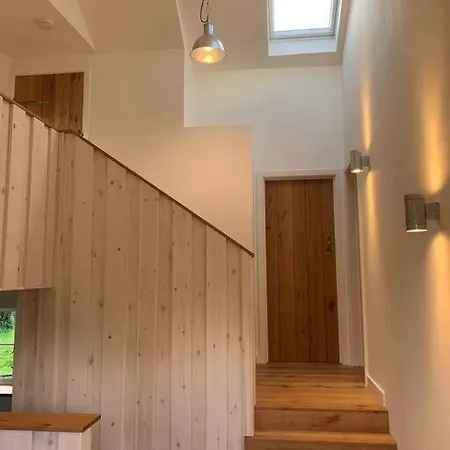 Stunning East Devon Cider Barn Villa Northleigh Exterior photo