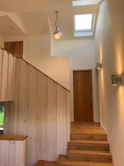 Stunning East Devon Cider Barn Holiday home Northleigh